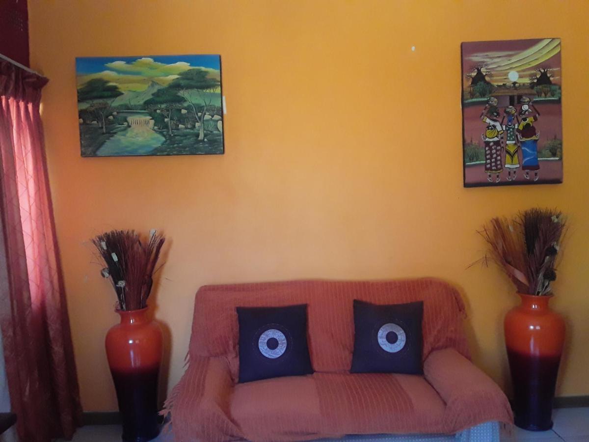 Vuya Nathi Bed And Breakfast Manzini Exterior foto