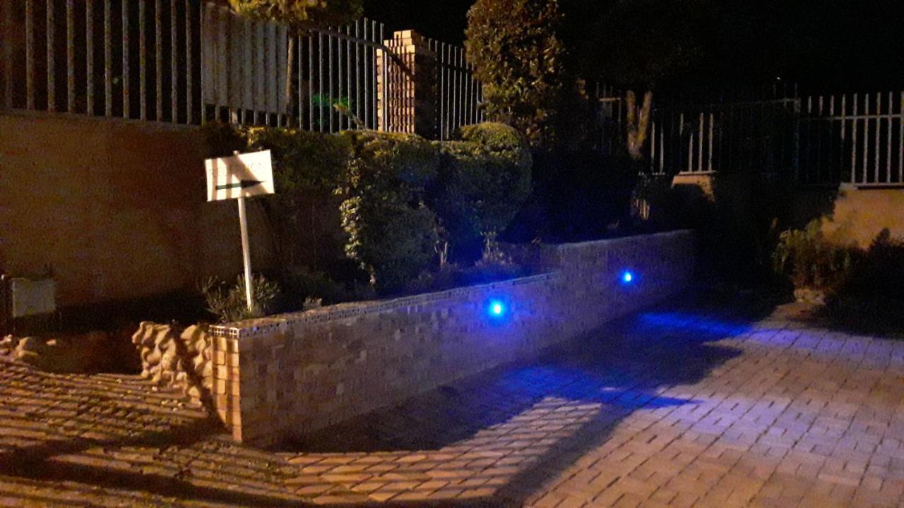 Vuya Nathi Bed And Breakfast Manzini Exterior foto